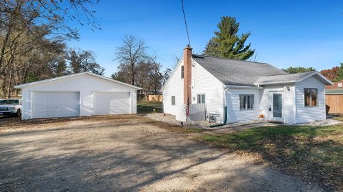 13714 Dorr Rd, South Beloit, IL, 61080-9720 | Card Image