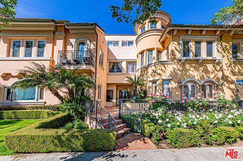 106-143 N Arnaz Dr, Beverly Hills, CA, 90211-2115 | Card Image