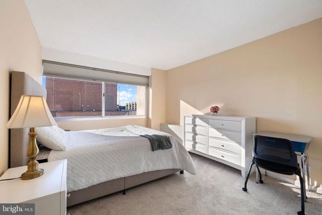 APT-1822N - 5500 Friendship Blvd, Condo with 2 bedrooms, 2 bathrooms and null parking in CHEVY CHASE MD | Image 32