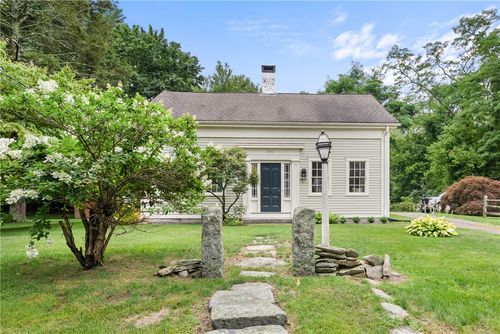 1111 Old Smithfield Rd, North Smithfield, RI, 02896-8219 | Card Image