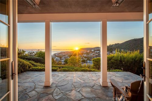 745 Buena Vista Way, Laguna Beach, CA, 92651-2606 | Card Image