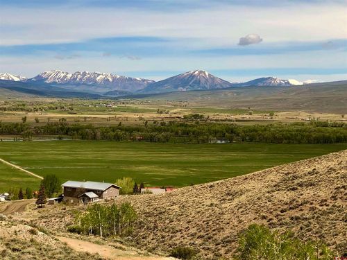37 Sequoia Dr, Gunnison, CO, 81230-9636 | Card Image