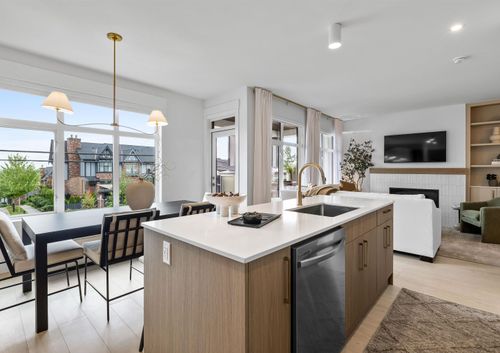 155-3546 Monson Cres, Coquitlam, BC, V3B0S5 | Card Image