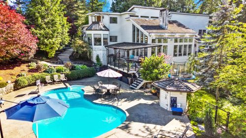 24325 126 Ave, Maple Ridge, BC, V4R1M2 | Card Image