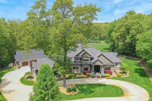 19861 County Road 16, Bristol, IN, 46507-8949 | Card Image