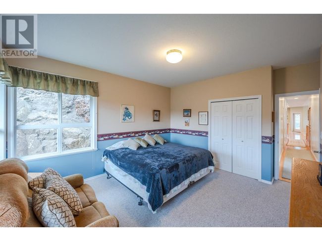 19409 Mcdougald Rd, House other with 3 bedrooms, 2 bathrooms and 2 parking in Summerland BC | Image 27