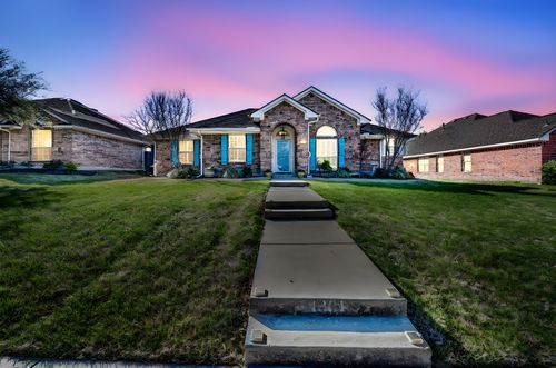 1301 Tad St, Ennis, TX, 75119-7682 | Card Image
