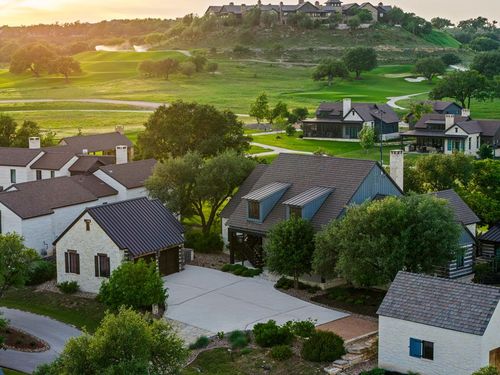 175 S Putting Park Dr, Fredericksburg, TX, 78624-2572 | Card Image