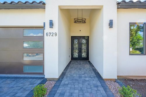 6729 N 13th St, Phoenix, AZ, 85014-1123 | Card Image