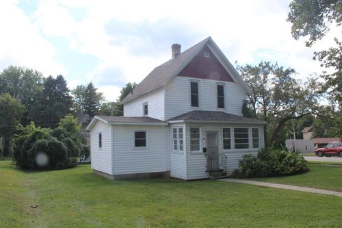 406 Minnesota Ave E, Glenwood, MN, 56334-1722 | Card Image