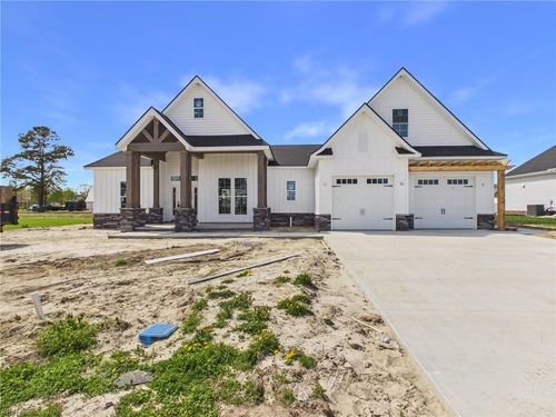 109 Lands End Dr, Elizabeth City, NC, 27909-6231 | Card Image