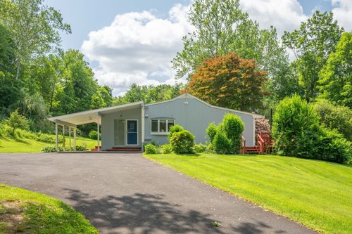 25 Old Middle Rd, Brookfield, CT, 06804-1132 | Card Image