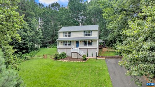 222 White Cedar Rd, BARBOURSVILLE, VA, 22923-2754 | Card Image