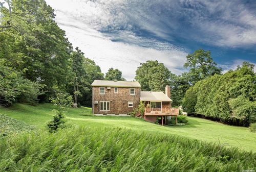 79A N Midway Rd, Shelter Island, NY, 11964 | Card Image