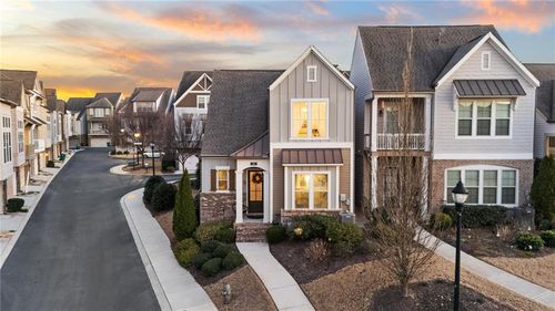 332 Symphony Way Se, Smyrna, GA, 30080-2000 | Card Image