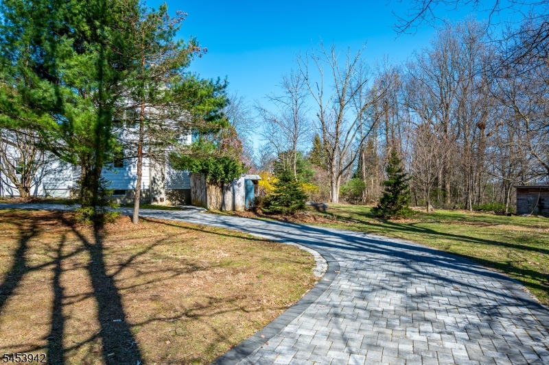 Residential in Lebanon Twp. 5