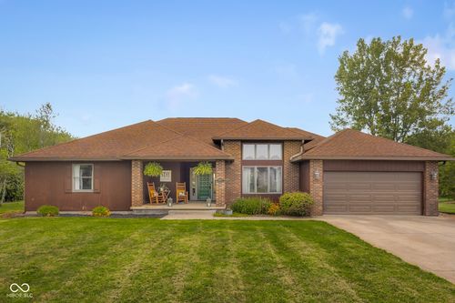 12730 River Grove Dr, Columbus, IN, 47203-9692 | Card Image