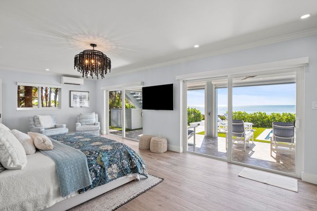 254-W-Seaview-Circle-2024-master-bedroom | Image 8