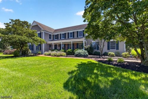 15 Hoffman Pl, Belle Mead, NJ, 08502-5529 | Card Image
