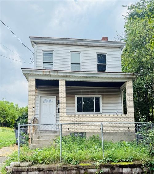 109 Overhill St, Mt Oliver, PA, 15210-2435 | Card Image