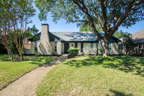 9743 Burney Dr, Dallas, TX, 75243-2306 | Card Image