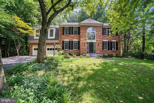 5309 Tractor Ln, FAIRFAX, VA, 22030-7240 | Card Image