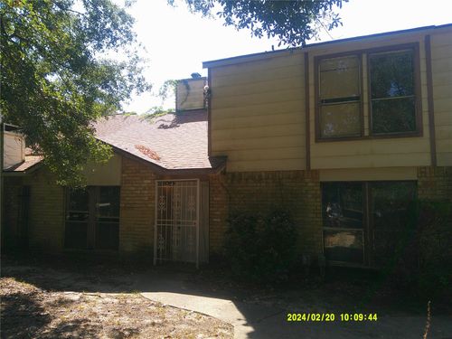 unit-c-12219 Wild Pine Dr, Houston, TX, 77039-4072 | Card Image