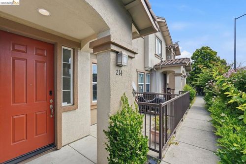 214 Carmel St, San Pablo, CA, 94806-5004 | Card Image