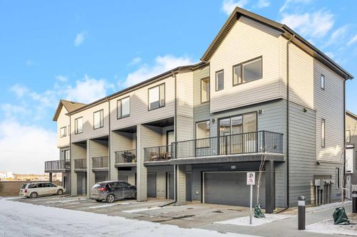 318 Evanscrest Sq Nw, Calgary, AB, T3P1S2 | Card Image