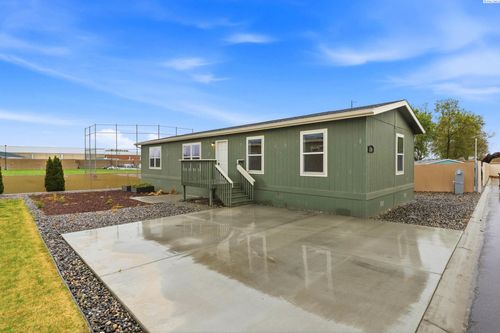 110c-3517 N Road 84 Unit 110c, Pasco, WA, 99301 | Card Image