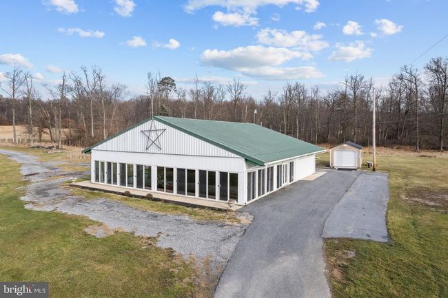 767 Pinetown Rd, Home with 4 bedrooms, 5 bathrooms and null parking in LEWISBERRY PA | Image 4
