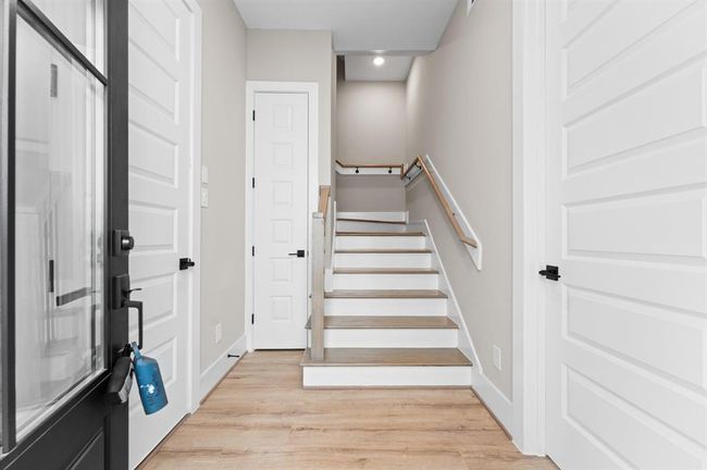 K - 4013 Griggs Rd, House other with 3 bedrooms, 4 bathrooms and 2 parking in Houston TX | Image 4