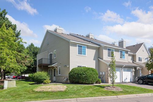 unit-93-2230 Ranchview Ln N, Plymouth, MN, 55447-3213 | Card Image
