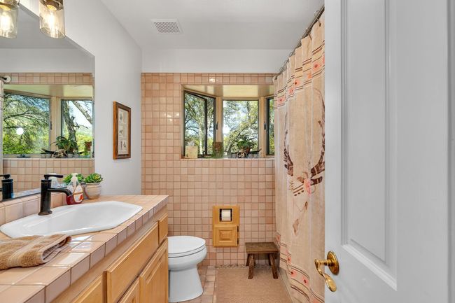 6879 State Highway 49 N, House other with 3 bedrooms, 3 bathrooms and null parking in Mariposa CA | Image 50