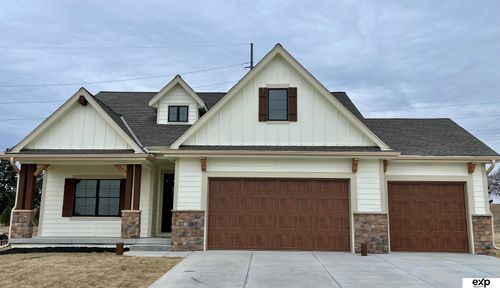 20505 Ogden St, Elkhorn, NE, 68022-4171 | Card Image