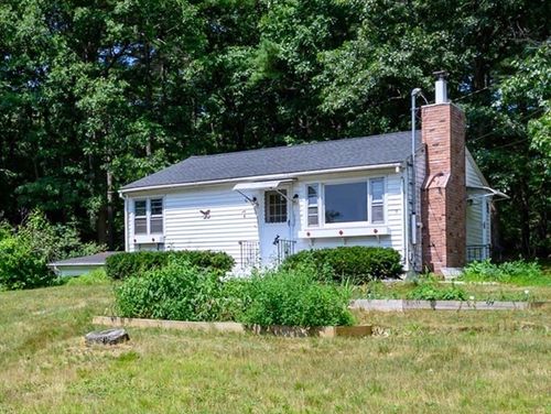 7 Darrel Ave, Granby, MA, 01033-9728 | Card Image