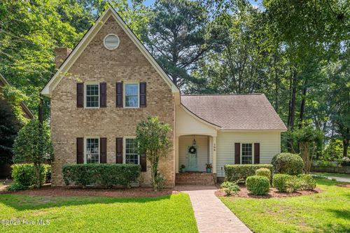 106 Fort Sumter Dr, Greenville, NC, 27858-6221 | Card Image