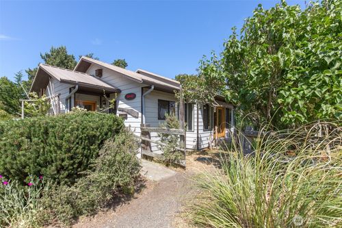 353 Ridge View Dr, Sequim, WA, 98382-9588 | Card Image