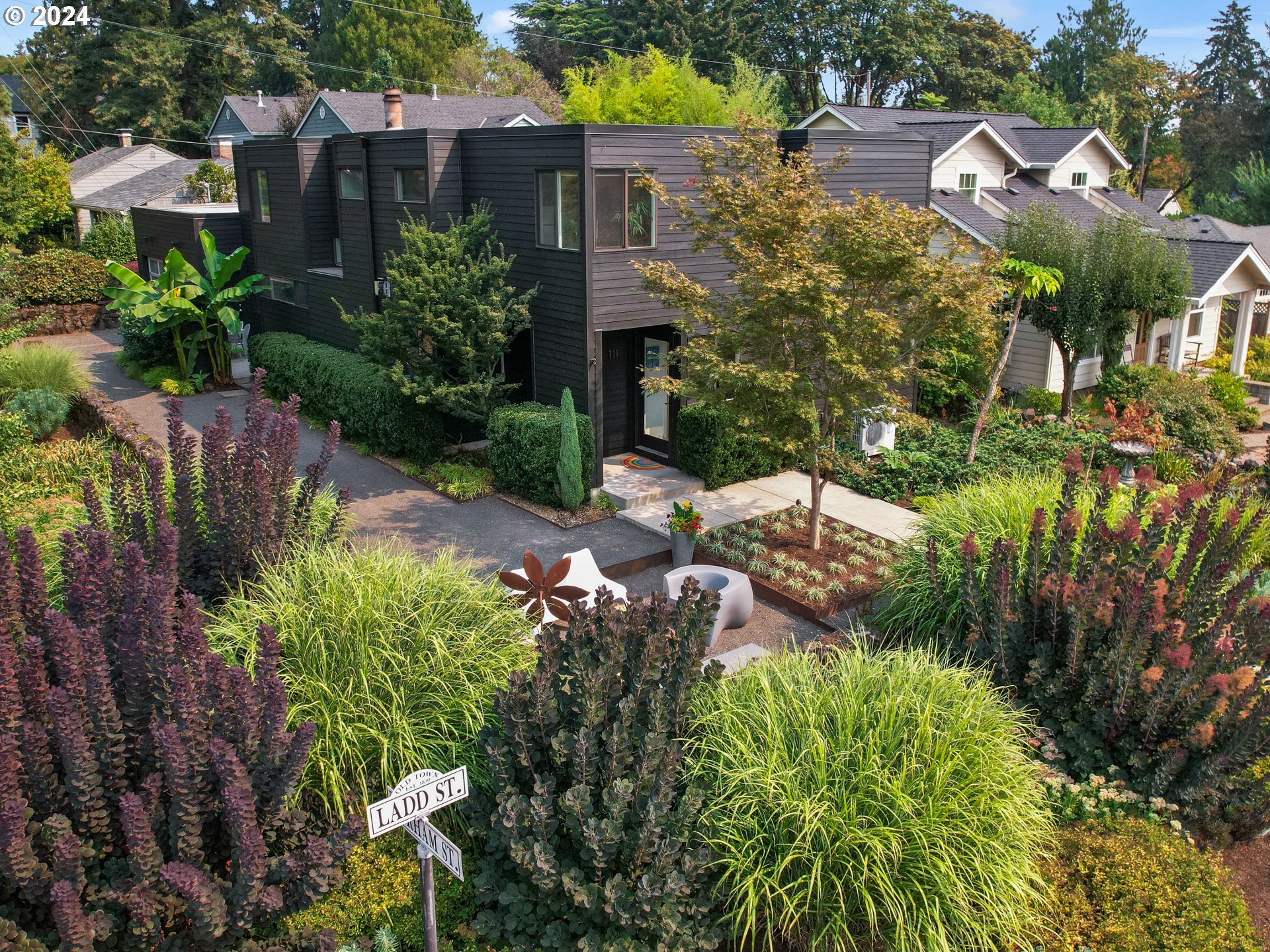 Ladd St, Lake Oswego, OR 97034