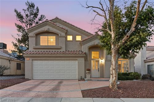7964 Mcdowell Dr, Las Vegas, NV, 89129-5532 | Card Image