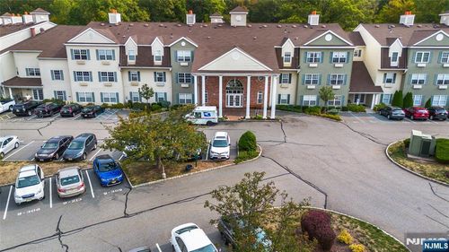 9302 Richmond Rd, West Milford, NJ, 07480-5131 | Card Image