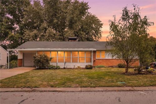 1608 Lee Ln, Pleasant Hill, MO, 64080-1104 | Card Image
