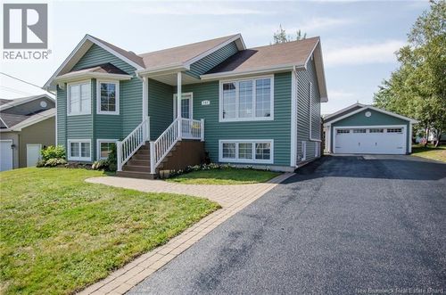 187 Leblanc Ave, Shediac, NB, E4P0H9 | Card Image