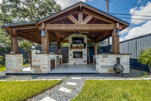 7953 Hammerly Blvd, Houston, TX, 77055-1520 | Card Image