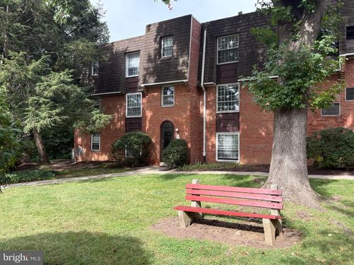 620f2-4000 Gypsy Ln, PHILADELPHIA, PA, 19129-5460 | Card Image