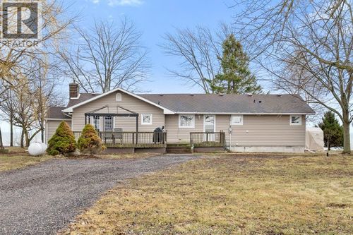1956 Ocean Blvd, Wheatley, ON, N0P2P0 | Card Image