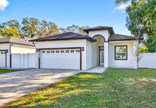 8509 N Newport Avenue, TAMPA, FL, 33604 | Card Image