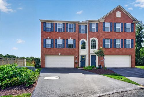 163 Aidan Ct, Brookline, PA, 15226-2473 | Card Image