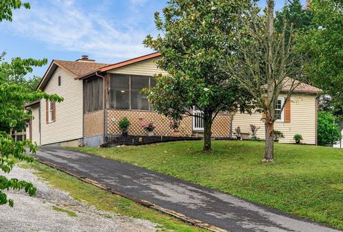 63 Westgate Rd, Verona, VA, 24482 | Card Image