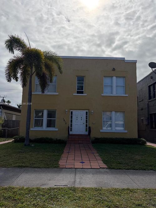 apt-1-1612 Harrison St, HOLLYWOOD, FL, 33020-6831 | Card Image